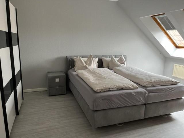 Neustaedter Hof Hotel Garni Neustadt am Rübenberge Екстериор снимка