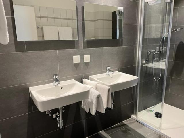 Neustaedter Hof Hotel Garni Neustadt am Rübenberge Екстериор снимка