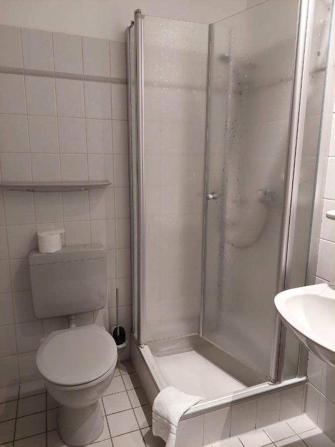 Neustaedter Hof Hotel Garni Neustadt am Rübenberge Екстериор снимка